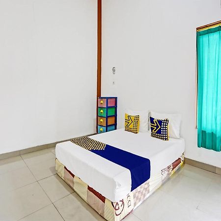 מלון סידוארג'ו Oyo 92006 Kost Sejahtera Syariah מראה חיצוני תמונה